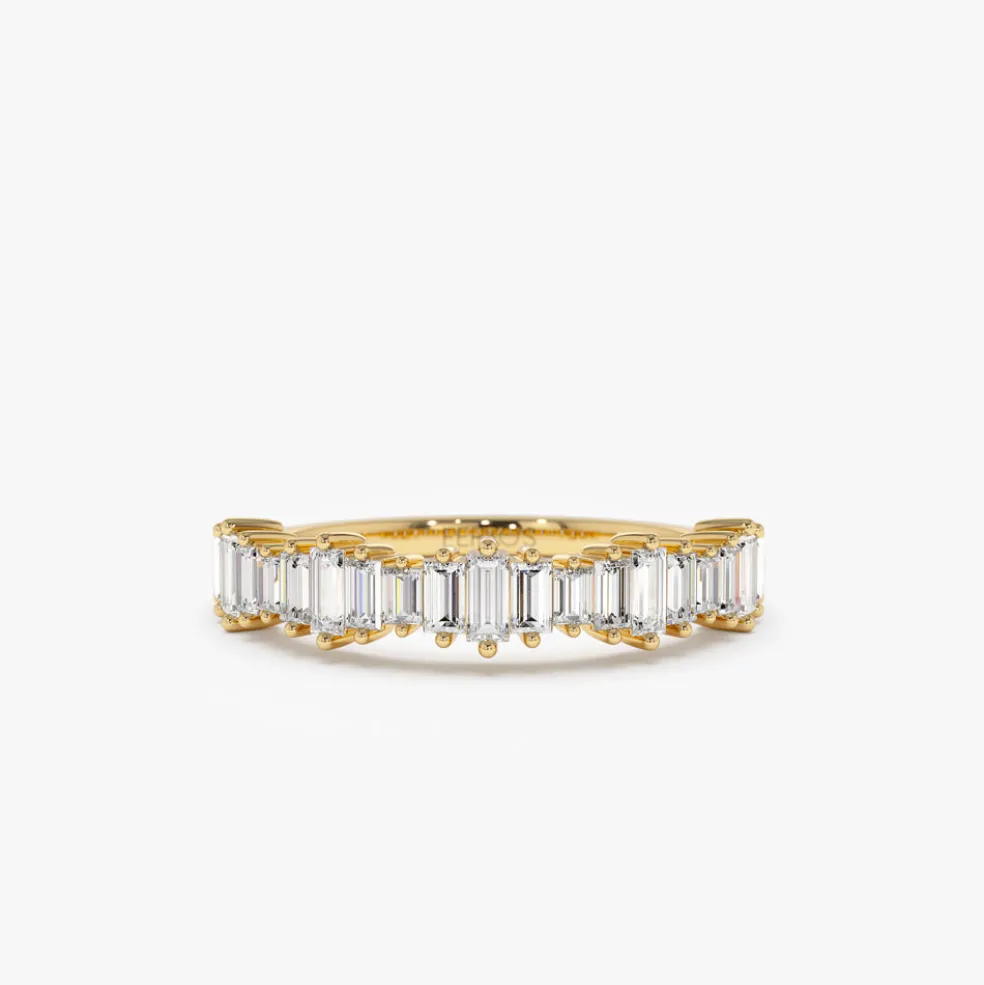 14k Gold Graduating Baguette Diamond Ring
