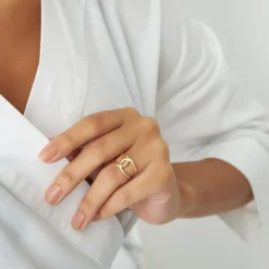 14k Gold Infinity Knot Ring