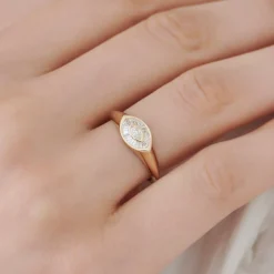14k Gold Marquise Shape Baguette Diamond Ring