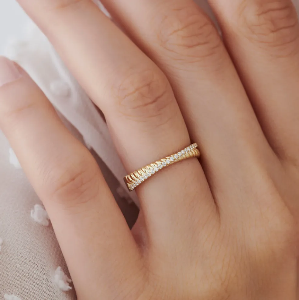14k Gold Micro Pave Diamond Twisted Rope Criss Cross Ring