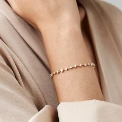 14k Gold Multi-Shape Slant Diamond Bracelet
