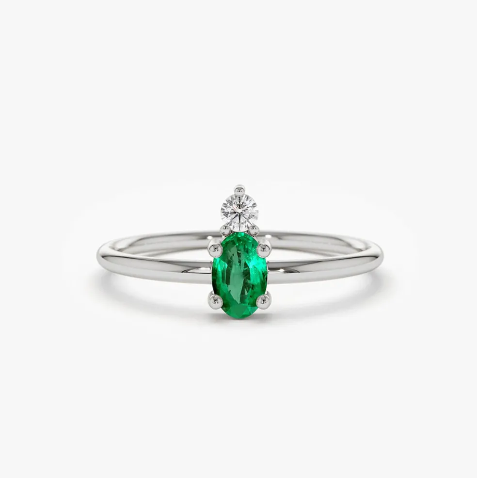 14K Gold Oval Emerald and Diamond Ring