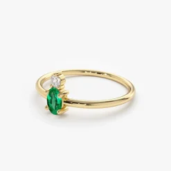 14K Gold Oval Emerald and Diamond Ring