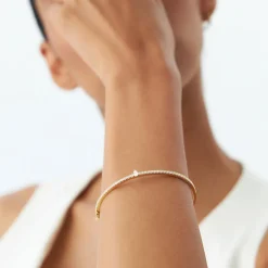 14k Gold Pear Shaped and Round Diamond Bangle