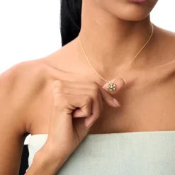 14K Gold Peridot Flower Necklace