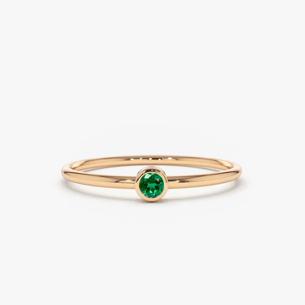 14k Gold Solitaire Emerald Gemstone Ring