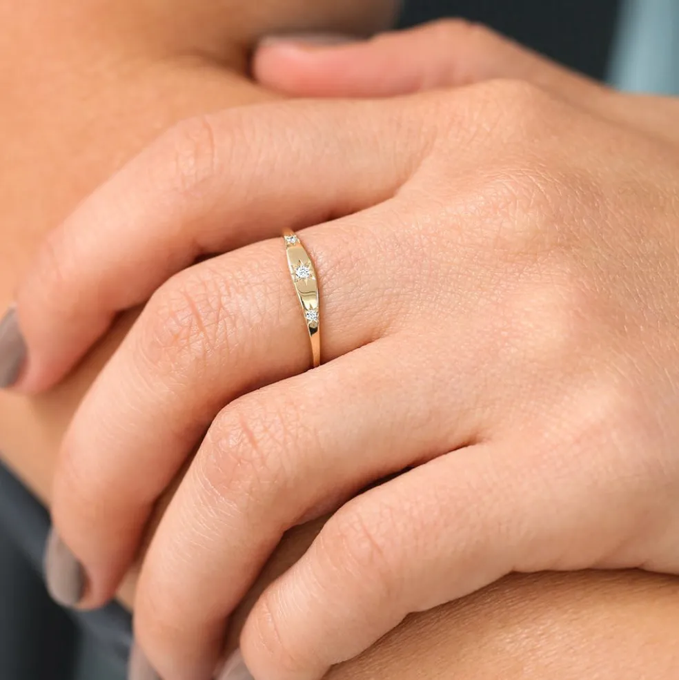 14K Gold Star Setting 3 Diamond Stacking Ring