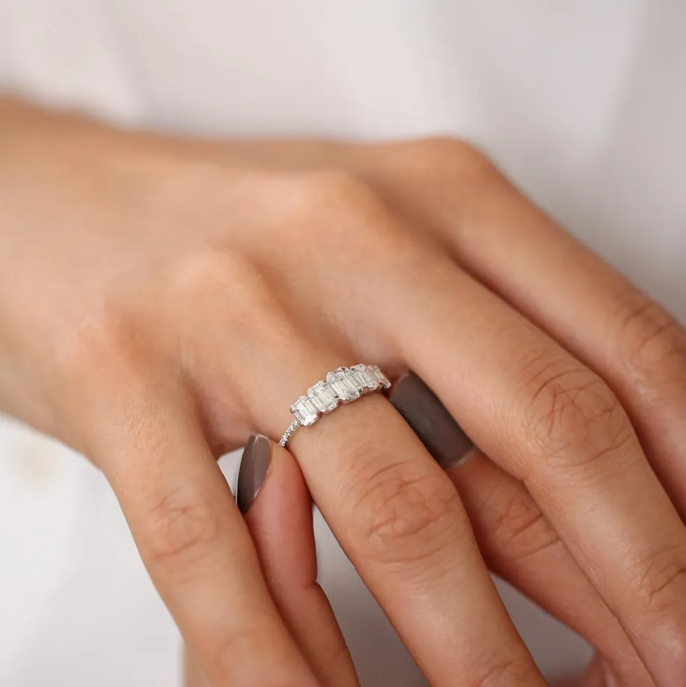 14K Graduating Baguette Diamond Anniversary Ring