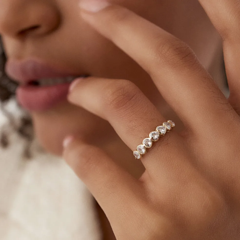 14k Heart Shape Horizontal Bezel Setting Diamond Ring