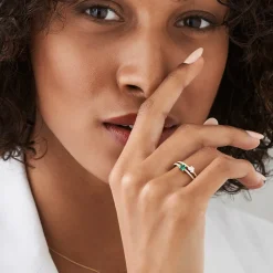 14k Heart-Shaped Diamond Ring