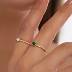 14k Heart-Shaped Diamond Ring