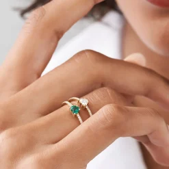 14k Heart-Shaped Emerald Ring