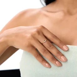 14k Love Knot Diamond Ring