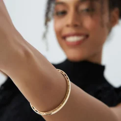 14K Milgrain Edge Gold Bangle Bracelet