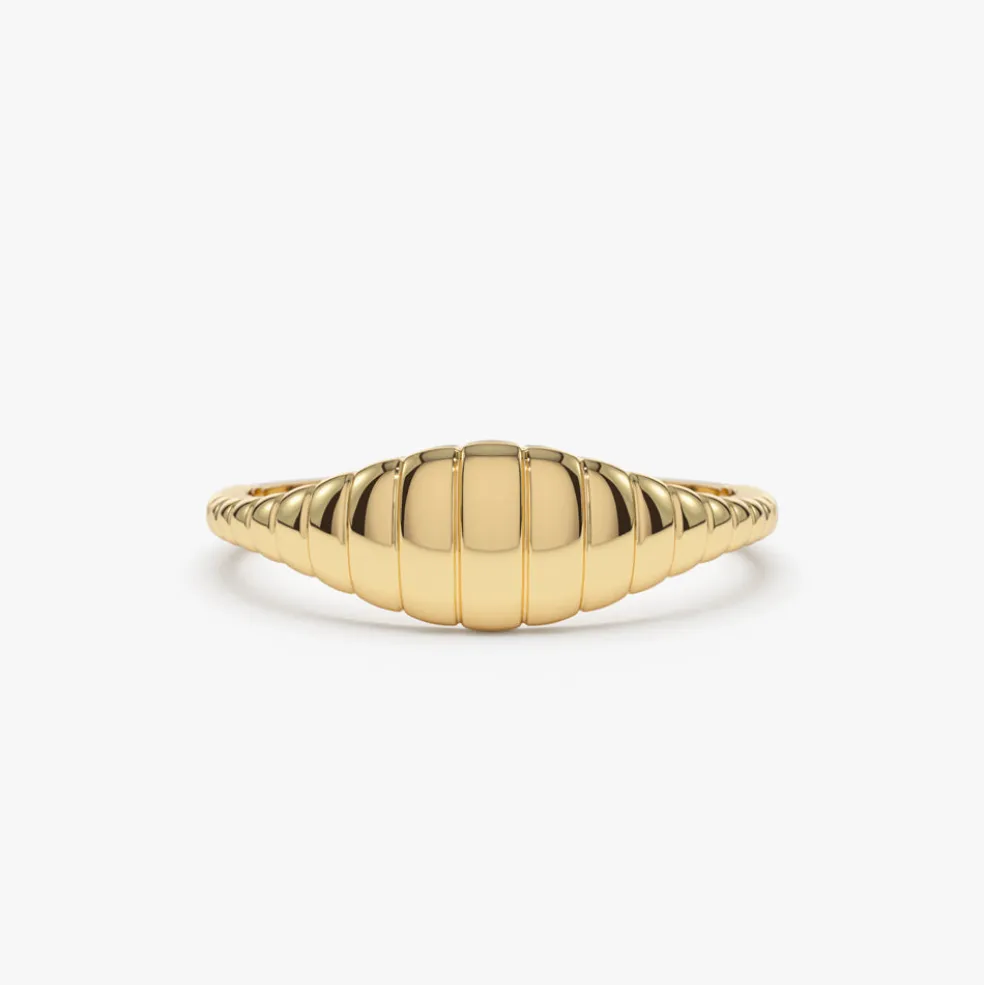 14k Minimalist Wave Signet Ring