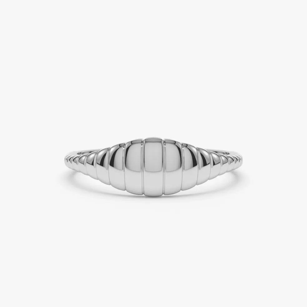 14k Minimalist Wave Signet Ring