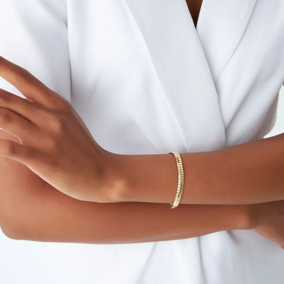 14k 5.7MM Wide Cobra Bracelet
