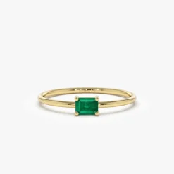14k Octagon Cut Emerald Ring