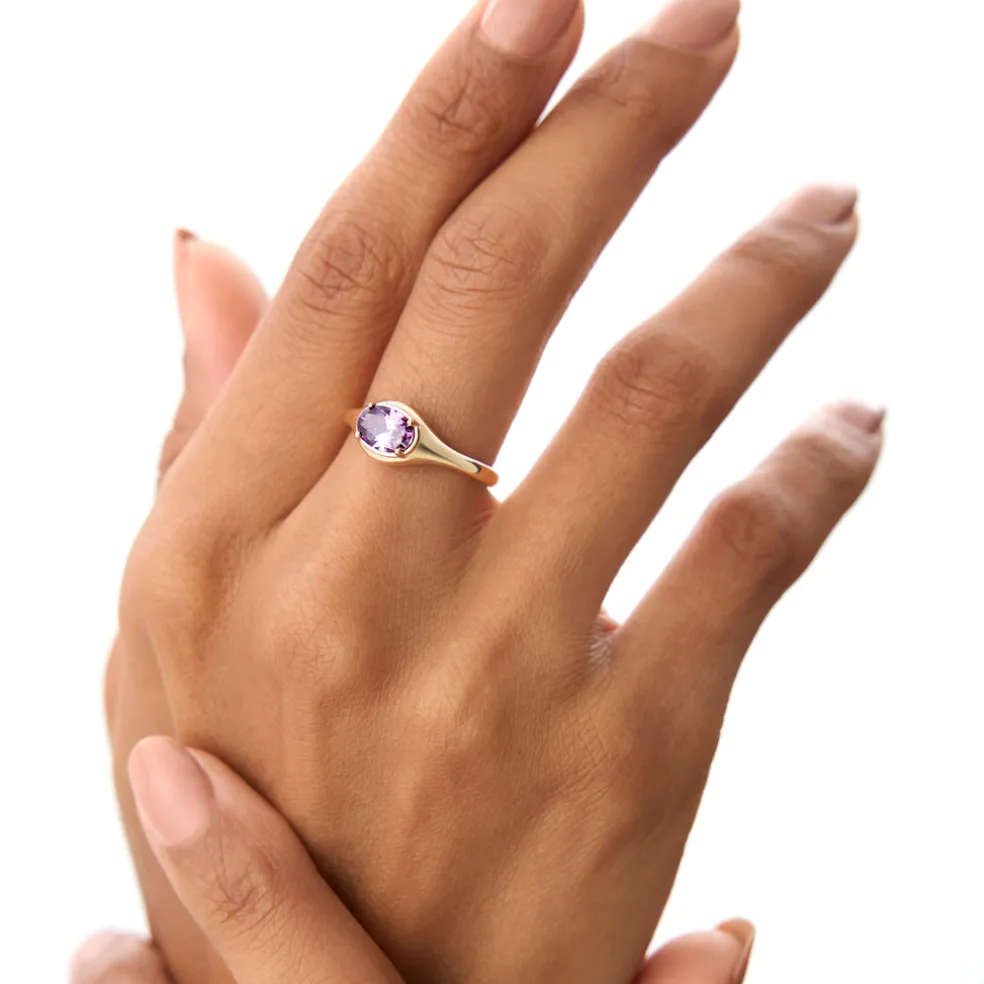 14K Oval Shape Prong Setting Amethyst Ring
