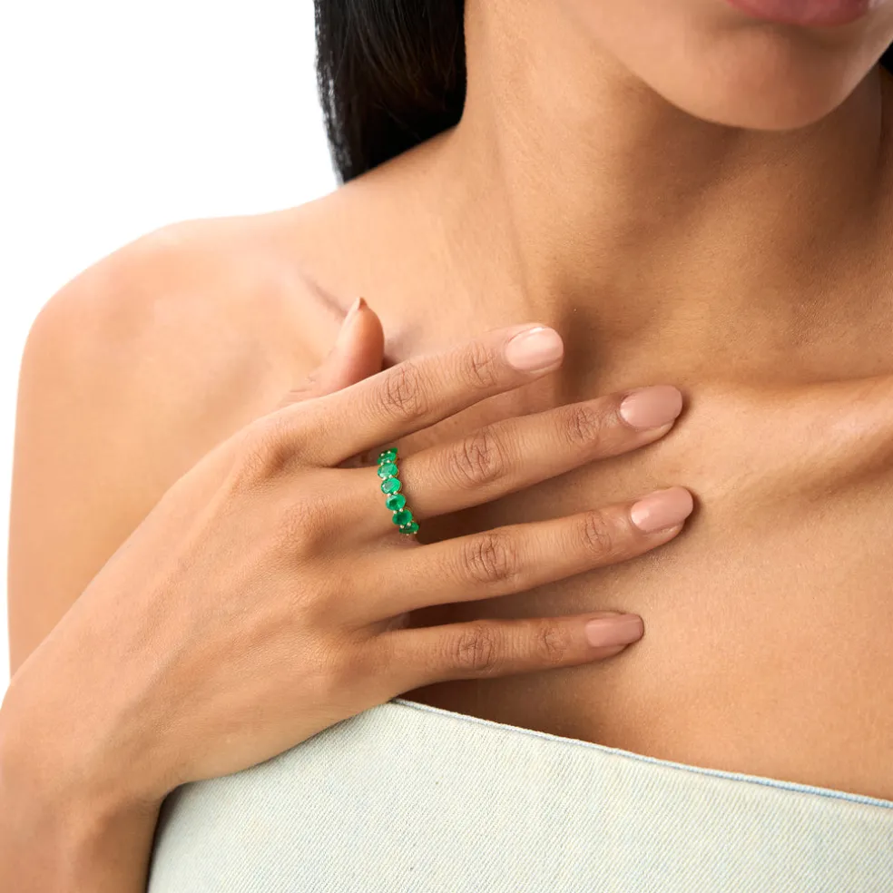 14k Oval Shaped Basket Setting Emerald Ring
