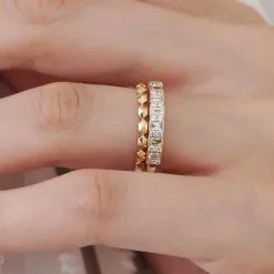 14k Petite Mini Pyramid Ring
