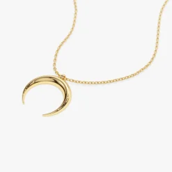 14K Plain Gold Crescent Moon Necklace