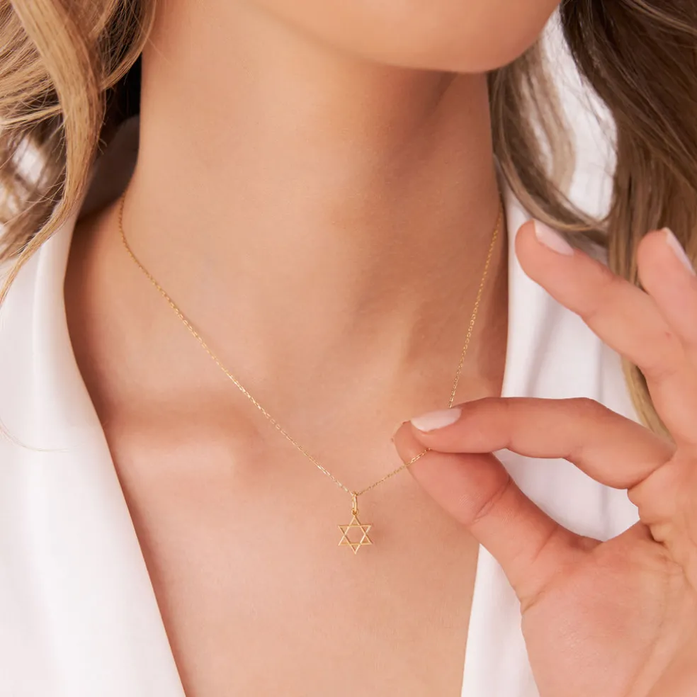 14K Plain Gold Star Of David Necklace