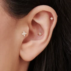 14k Prong Setting Diamond Stud Piercing