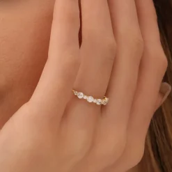 14k Round Diamond Mix Size Anniversary Ring