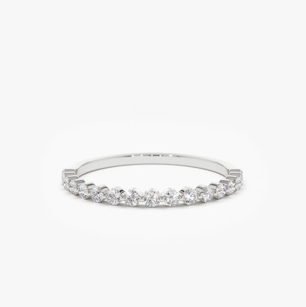 14K Round Diamond Shared Prong Wedding Ring