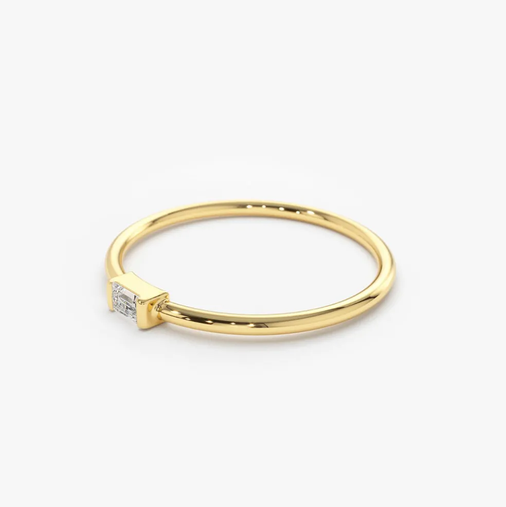 14K Single Baguette Solitaire Diamond Ring