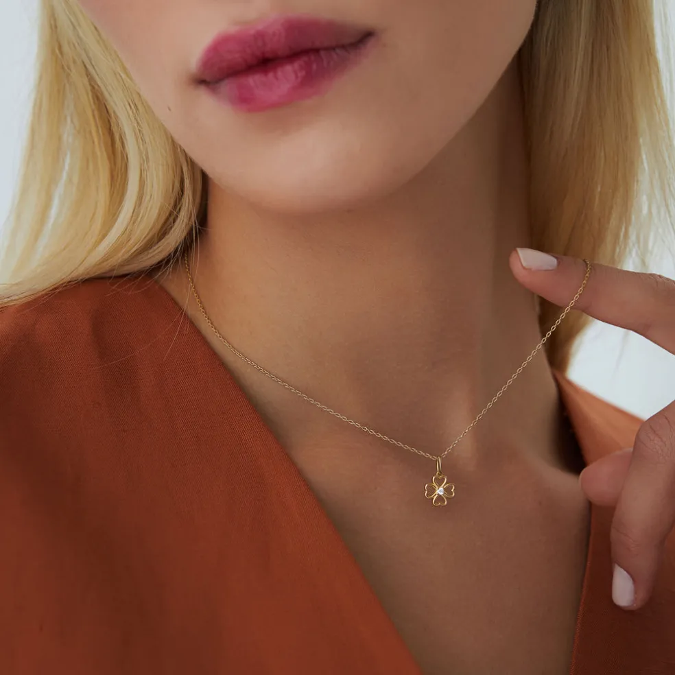 14k Single Diamond Clover Necklace
