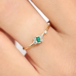 14k Slanted Baguette Emerald Ring
