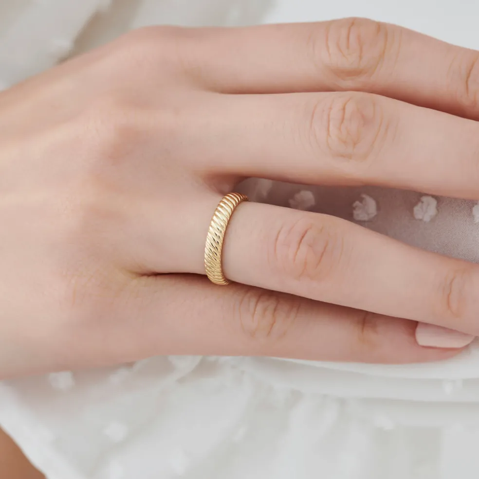 14k Solid Dome Croissant Ring