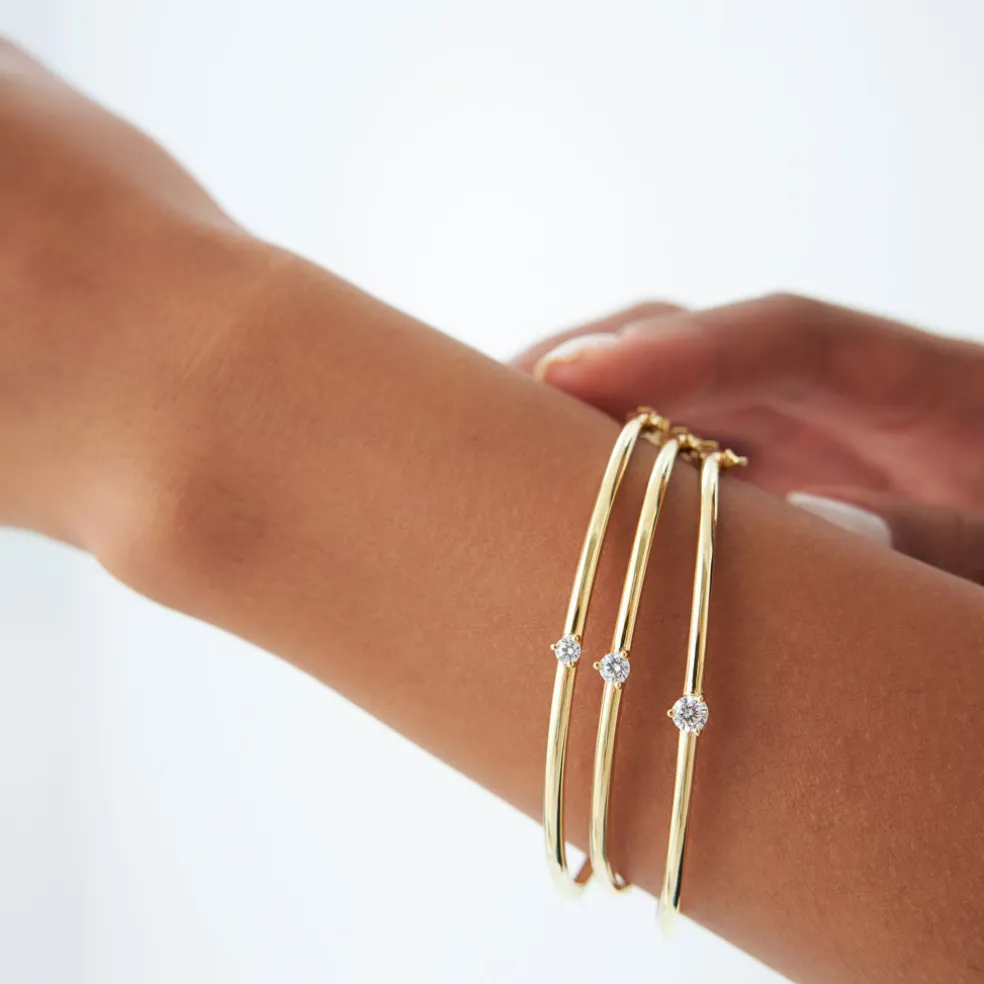14k Solitaire Diamond Bangle Bracelet 0.10 - 0.30 ctw