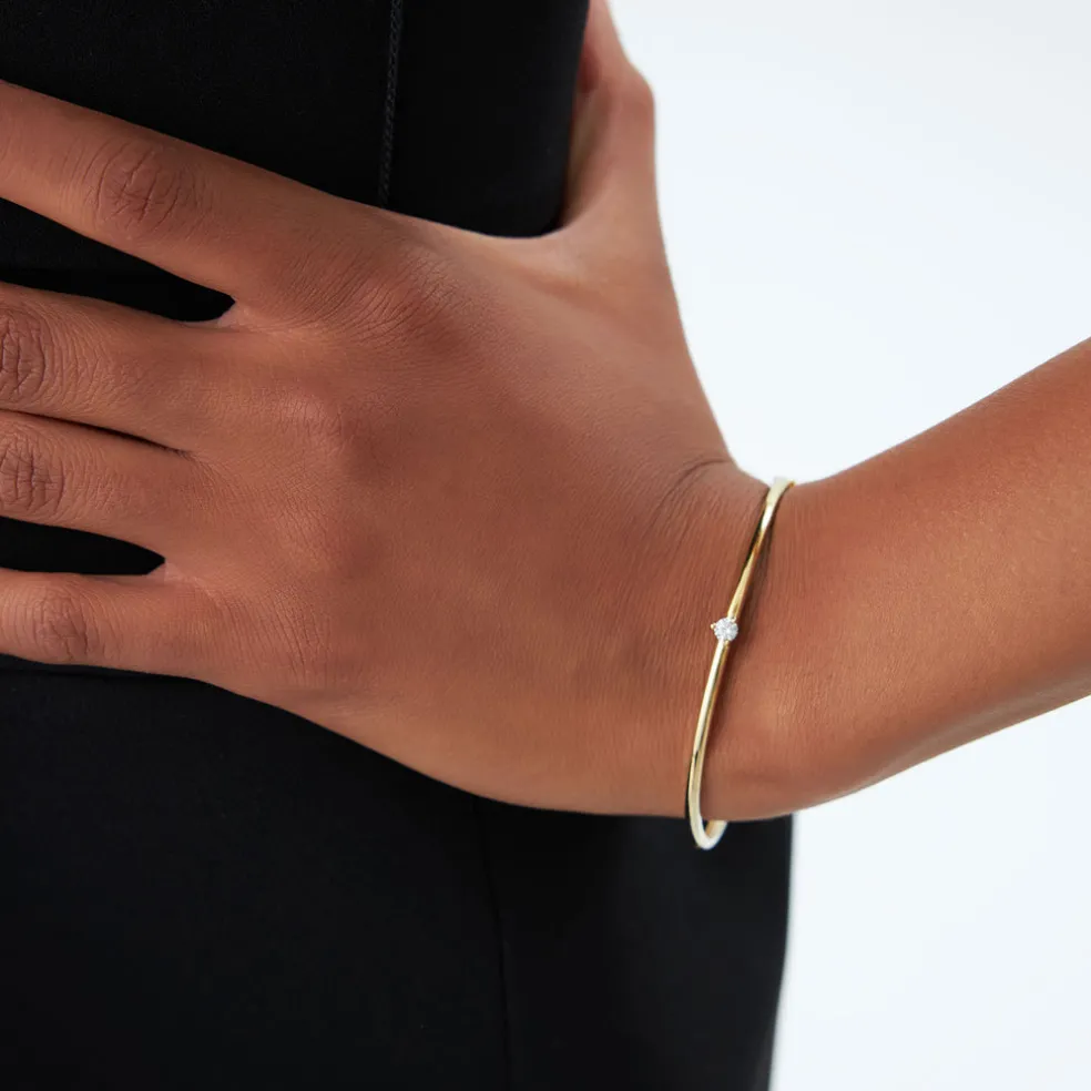 14k Solitaire Diamond Bangle Bracelet 0.10 - 0.30 ctw