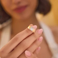 14k Square Illusion Setting Baguette Pinky Ring