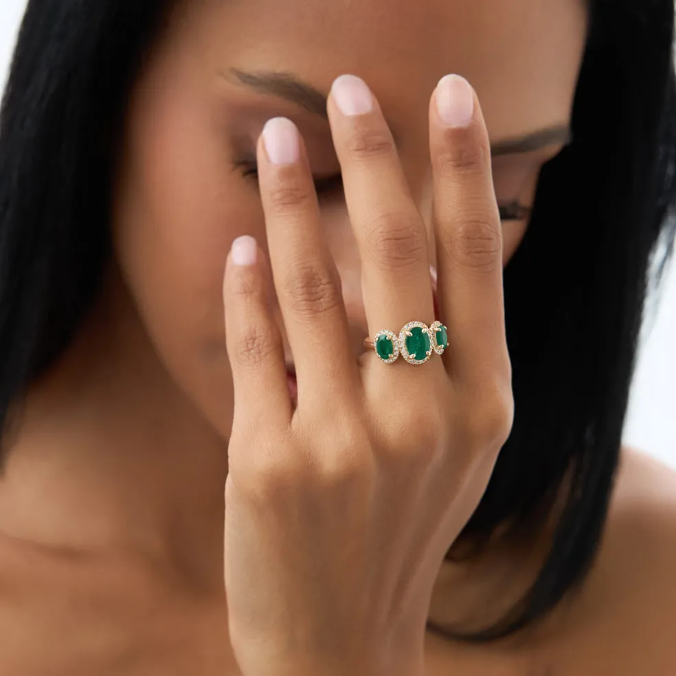 14K Three Stone Emerald Diamond Engagement Ring