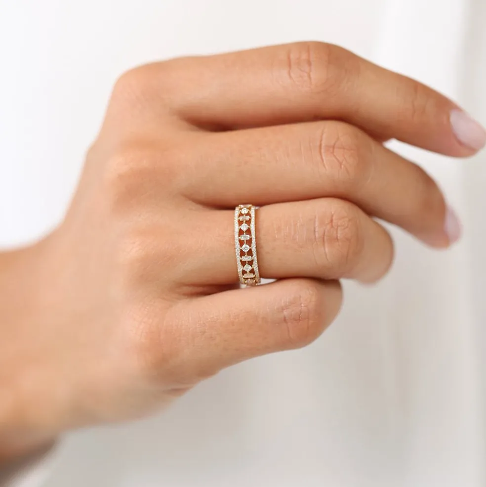 14K Unique Baguette Diamond Wedding Ring