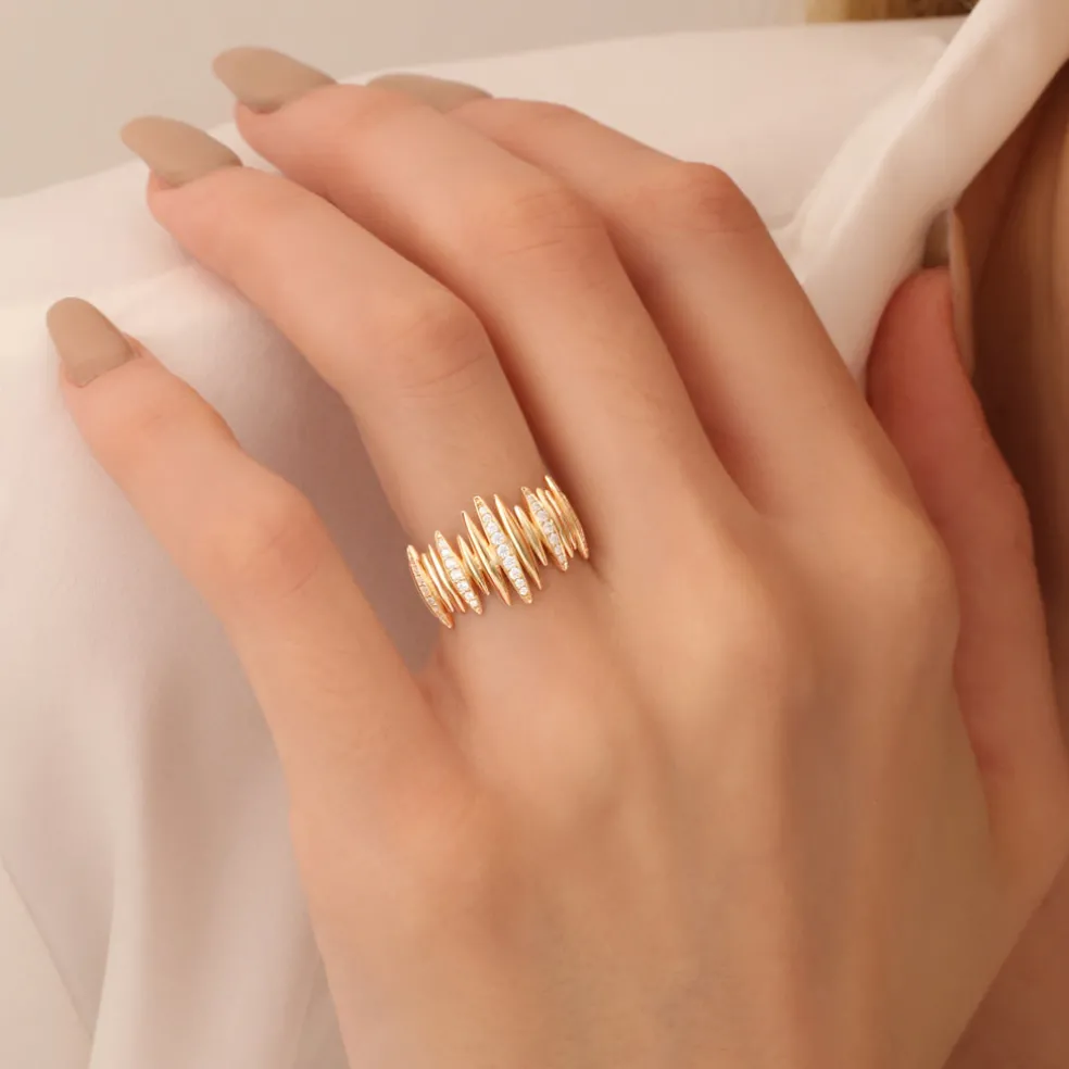 14k Unique Diamond Spike Ring