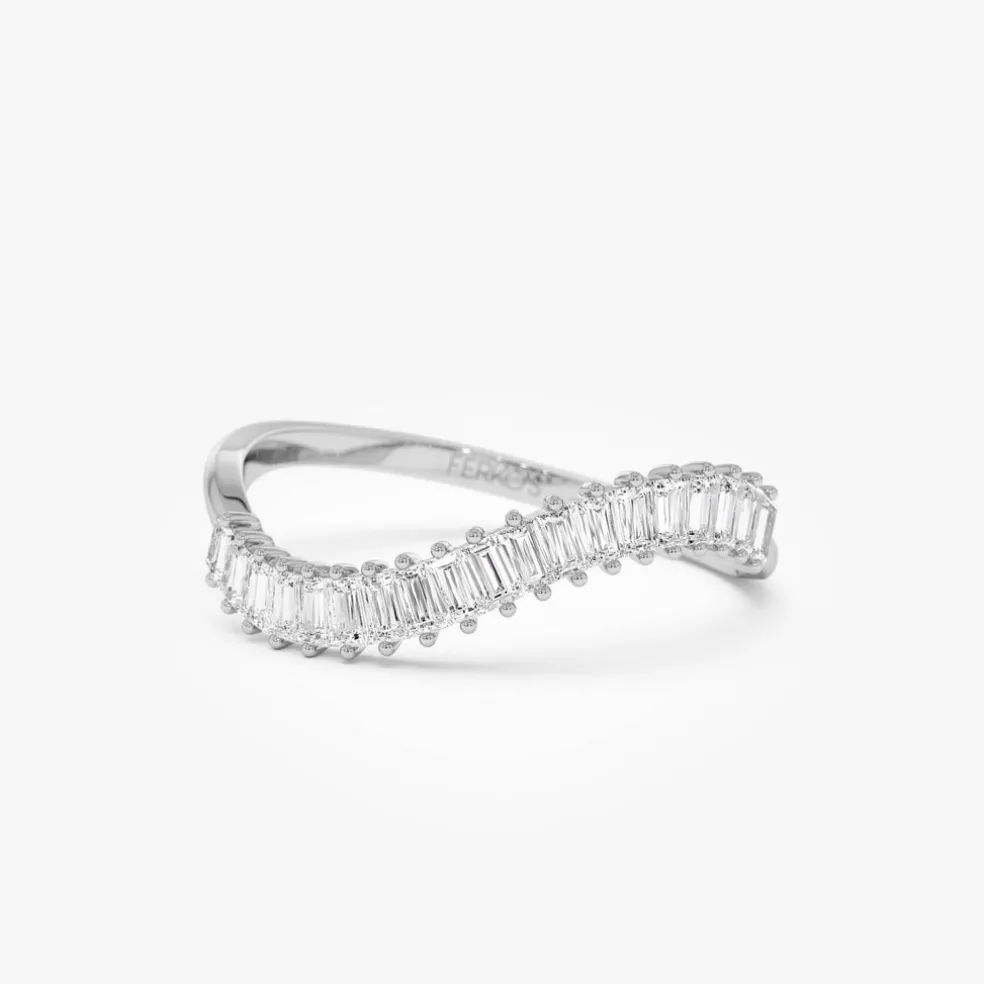 14k Unique Wave Design Baguette Diamond Ring